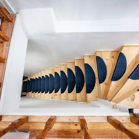 Mitropolis Places Apartment
